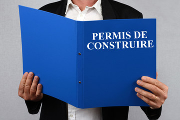 Lecture du dossier permis de construire 