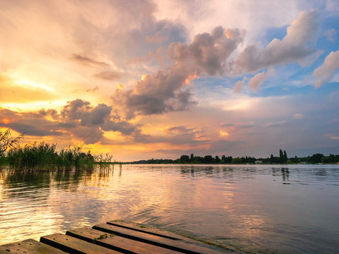 Havel bei Ph&ouml;ben bei Sonnenuntergang mit Steg