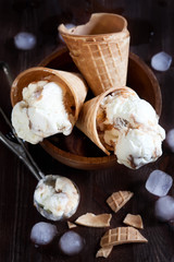 Fototapeta na wymiar Salted caramel ice cream