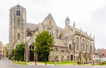 Fototapeta na wymiar View at the church of Our Lady in Kotrijk - Belgium