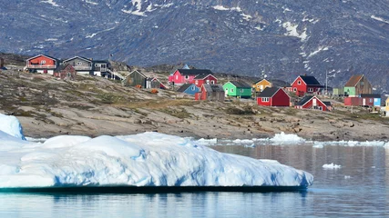 Plexiglas foto achterwand Klein stadje in Groenland © Hortigüela