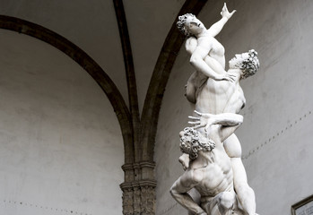 statue depicting the abduction of the Sabines, Florence