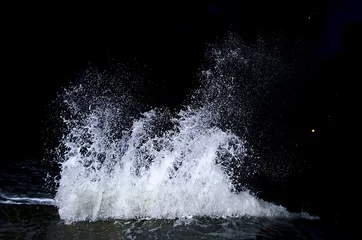 Foto auf Acrylglas Wasser Spritzende Welle am Schwarzen Meer.