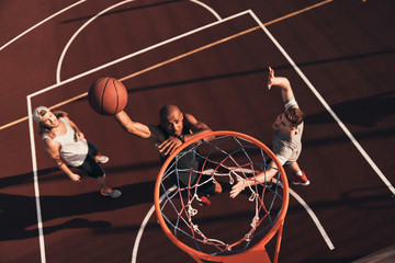 Ready to score. 