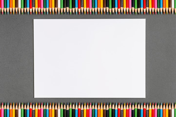 Obraz premium colored pencils on a gray background