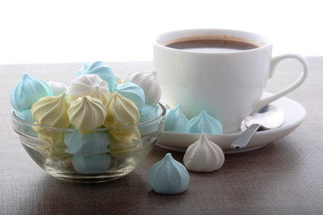 Coffee and meringues for breakfast