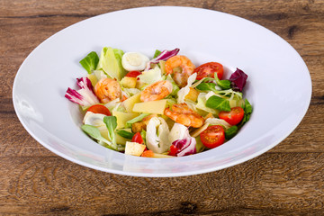 Caesar with prawns
