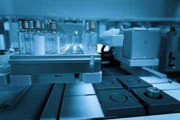 Equipment for science experiments on the laboratory table.