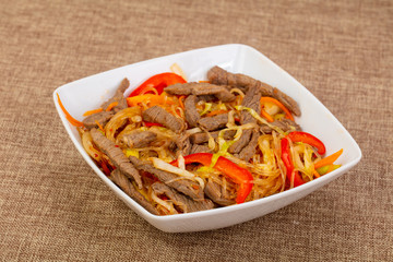 Glass noodle with beef and vegetables