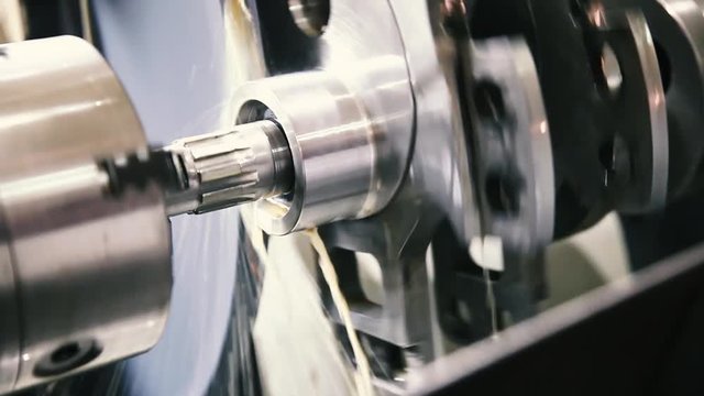 Grinding engine crankshaft