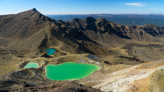 Beautiful emerald lakes in the middle of Tongariro alpine crossing, New Zealand
