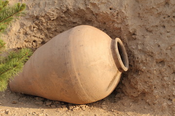 clay pot