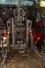 Zapfwelle am Heck eines traktors © Levtrona