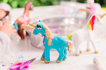 Kids unicorn craft © arinahabich