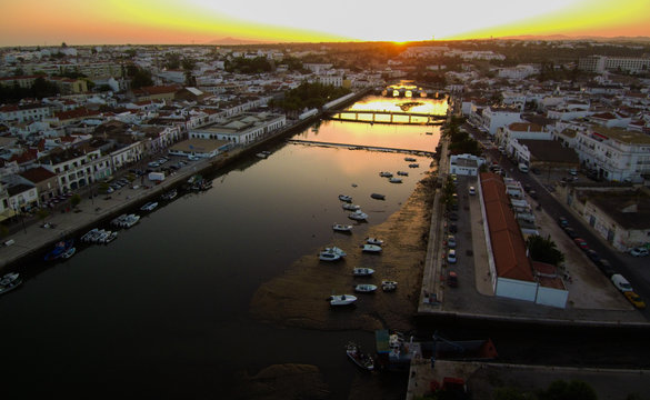 Portugal. Vista a erea de Tavira en el Algarve con canal y casas