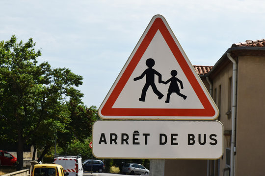 145 Best Arret De Bus Images Stock Photos Vectors Adobe Stock