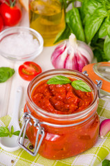 Marinara sauce. Traditional Italian tomato sauce with herbs, olive oil and garlic.