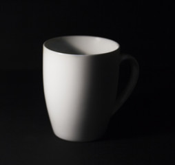 cup, mug, coffee, white, isolated, tea, drink, empty, object, ceramic, ceramics, blank, beverage, single, nobody, cafe, breakfast, hot, handle, black, coffee cup, teacup, closeup, porcelain, containe