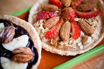 AlmondOatmealCrisp