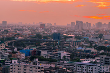 Fototapeta na wymiar Bangkok: 31 July 2018, light evening light, traffic on expressway (Din Daeng), Thailand