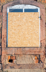 vernageltes Fenster