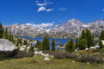 Wind River Range, Rocky Mountains, Wyoming, views from backpacking hiking trail to Titcomb Basin...
