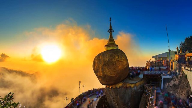 4K Timelapse of Golden rock or Kyaikhtiyo or Kyaiktiyo pagoda where is the landmark of Myanmar