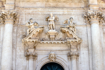 Obraz premium Bas-relief on an ancient Catholic Church in Dubrovnik,Croatia. 