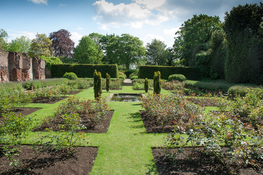 Formal Garden, Eltham Palace