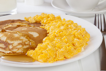 Scrambled Egg with Hotcakes and Syrup