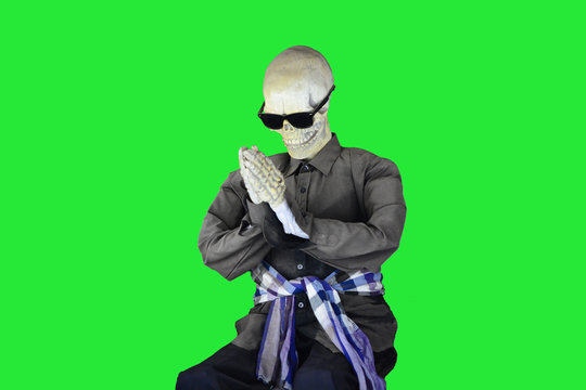 skeleton  Respect hands
