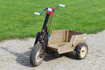 Fototapeta premium Old carved wheelbarrow
