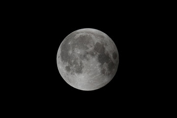 the full moon photographed with the telescope after the eclipse of 27 July 2018
