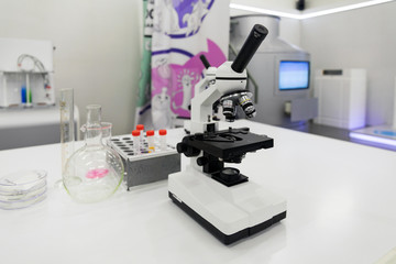 A microscope in a science lab.