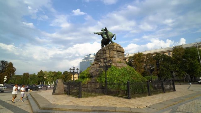 Wide angle tracking shot of the Bohdan Khmelnytsky monument in Sophie Square in Kiev