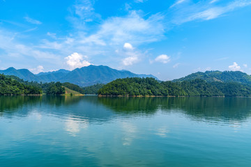 Fototapeta na wymiar The beautiful landscape of Qiandao Lake in Hangzhou