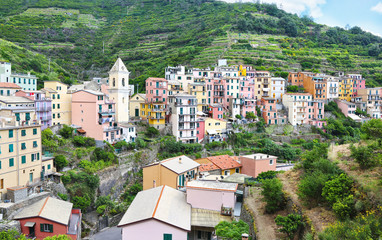 Fototapeta na wymiar the traditional colorful houses of Manarola village Cinque Terre Italy