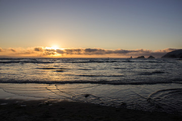Fototapeta premium Cannon Beach, OR Sunset