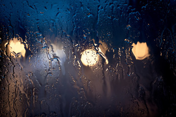 Regen am Fenster