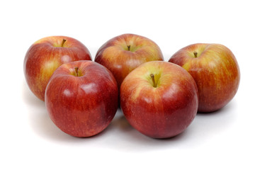 Fototapeta na wymiar 5 juicy apples isolated on a white background