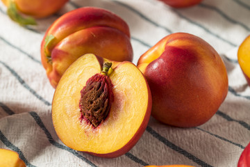 Sweet Organic Ripe Yellow Nectarines