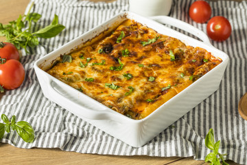 Baked Stuffed Vegetarian Cannelloni