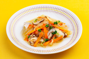 鱈の蒸し煮野菜あん掛け