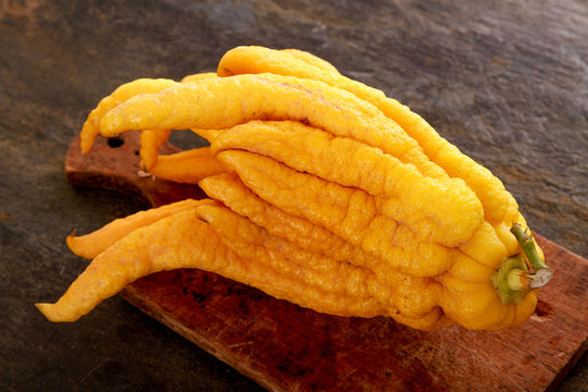 buddhas hand citrus fruit
