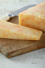 english blended cheddar cheese