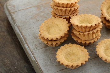 empty pastry cases