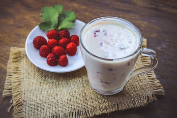 milk yoghurt with raspberries