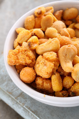 flavoured caramelised mixed nut snacks