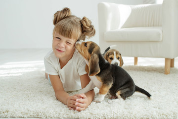 Child with dog 