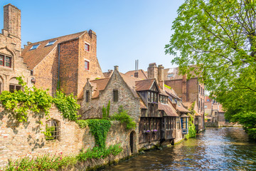 Fototapeta premium Rozenhoedkaai canal from Bonifacius bridge in Bruges - Belgium